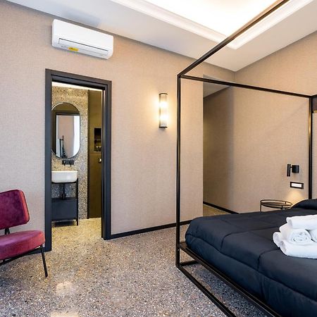 Capuana15 By Napoliapartments Zewnętrze zdjęcie